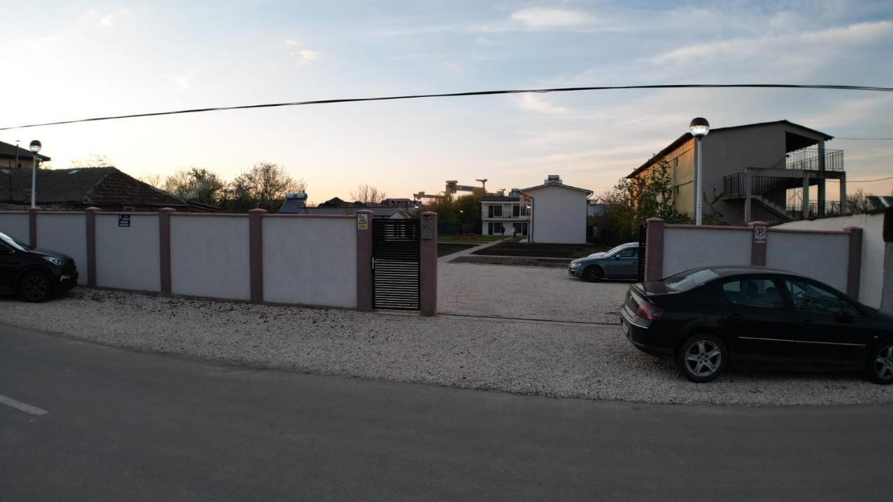 מלון Două Mai Complex Turistic N&S מראה חיצוני תמונה