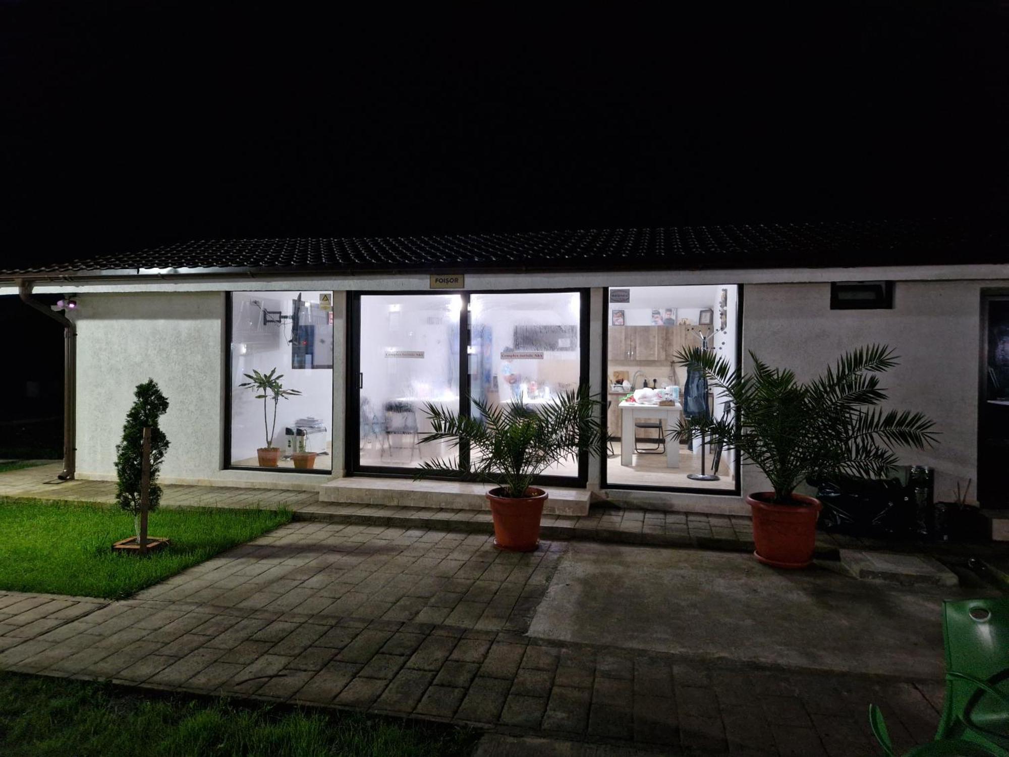 מלון Două Mai Complex Turistic N&S מראה חיצוני תמונה