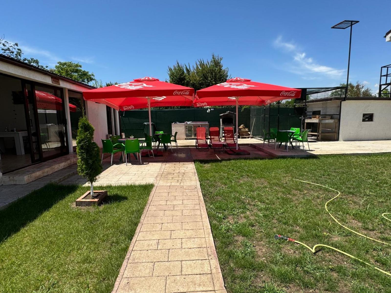 מלון Două Mai Complex Turistic N&S מראה חיצוני תמונה